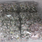 ตัวหนีบไม้ลายบ่าวสาว