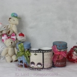 กระป๋องโลหะทรงกลมใส่กระดาษโน๊ตในกล่อง