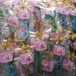 พวงกุญแจที่เปิดขวดรูปหัวใจพร้อมป้ายชื่อแบบไดคัท