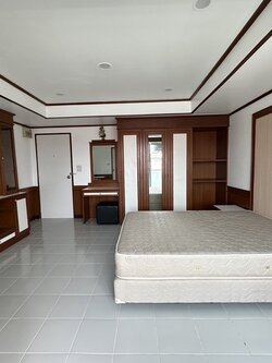 ขายอพาร์ทเมนท์ 8 ชั้น ย่านรัชดา พื้นที่ 125 ตรว. 66 ห้อง ขาย 120 ล้านบาท