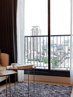 ให้เช่าคอนโด ริธึ่ม รางน้ำ พื้นที่ 56 ตร.ม. 2 ห้องนอน เช่า 48,000 บ/ด