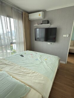 ให้เช่าคอนโด ลุมพินี เพลส รัชโยธิน พื้นที่ 30 ตร.ม. 1 ห้องนอน ให้เช่า 13,500 บ/ด