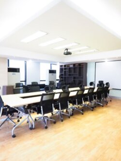 ให้เช่า พื้นที่ สำนักงาน ออฟฟิศ ย่านเอกมัย พื้นที่ 389 ตรม. เช่า 250,000 บ/ด