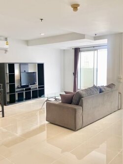 ให้เช่าคอนโด เดอะ วอเตอร์ฟอร์ด ไดมอนด์ 145 ตรม. 2 ห้องนอน เช่า 50,000 บ/ด