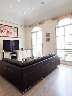 ขายทาวน์เฮ้าส์ 3.5 ชั้น บ้านกลางกรุง แกรนด์ เวียนนา พระราม 3 270 ตรม. ขาย 13.8 ล.