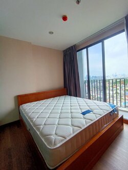 ให้เช่า เดอะ ทรี อินเตอร์เชนจ์ พื้นที่ 35 ตร.ม. 1 ห้องนอน เช่า 12,200 บ/ด