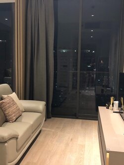 ให้เช่าคอนโด แอชตัน สีลม พื้นที่ 35 ตร.ม. 1 ห้องนอน ให้เช่า 35,000 บ/ด