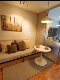 ให้เช่า ลุมพินี เพลส พระราม 4 - รัชดาภิเษก พื้นที่ 26 ตรม. 1 ห้องนอน ราคาเช่า 15,000 บาท/เดือน