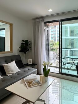 ให้เช่าคอนโด มิราจ สุขุมวิท 27 ชั้น X พื้นที่ 46 ตร.ม. 1 ห้องนอน