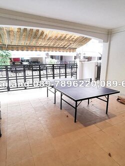 ขายทาวน์เฮ้าส์ 3.5 ชั้น บ้านกลางกรุง แกรนด์ เวียนนา พระราม 3 250 ตรม. ขาย 14 ล.