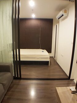 ให้เช่าคอนโด เดอะ เบส พาร์ค เวสต์ พื้นที่ 25 ตร.ม. 1 ห้องนอน เช่า 10,500 บ/ด