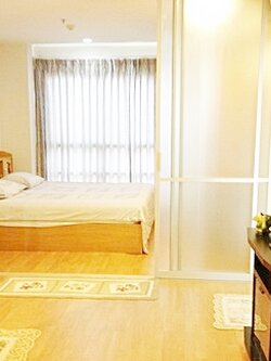 ให้เช่าคอนโด ยู ดีไลท์ @ หัวหมาก สเตชั่น พื้นที่ 33 ตรม. วิวสระว่ายน้ำ, 1 ห้องนอน.